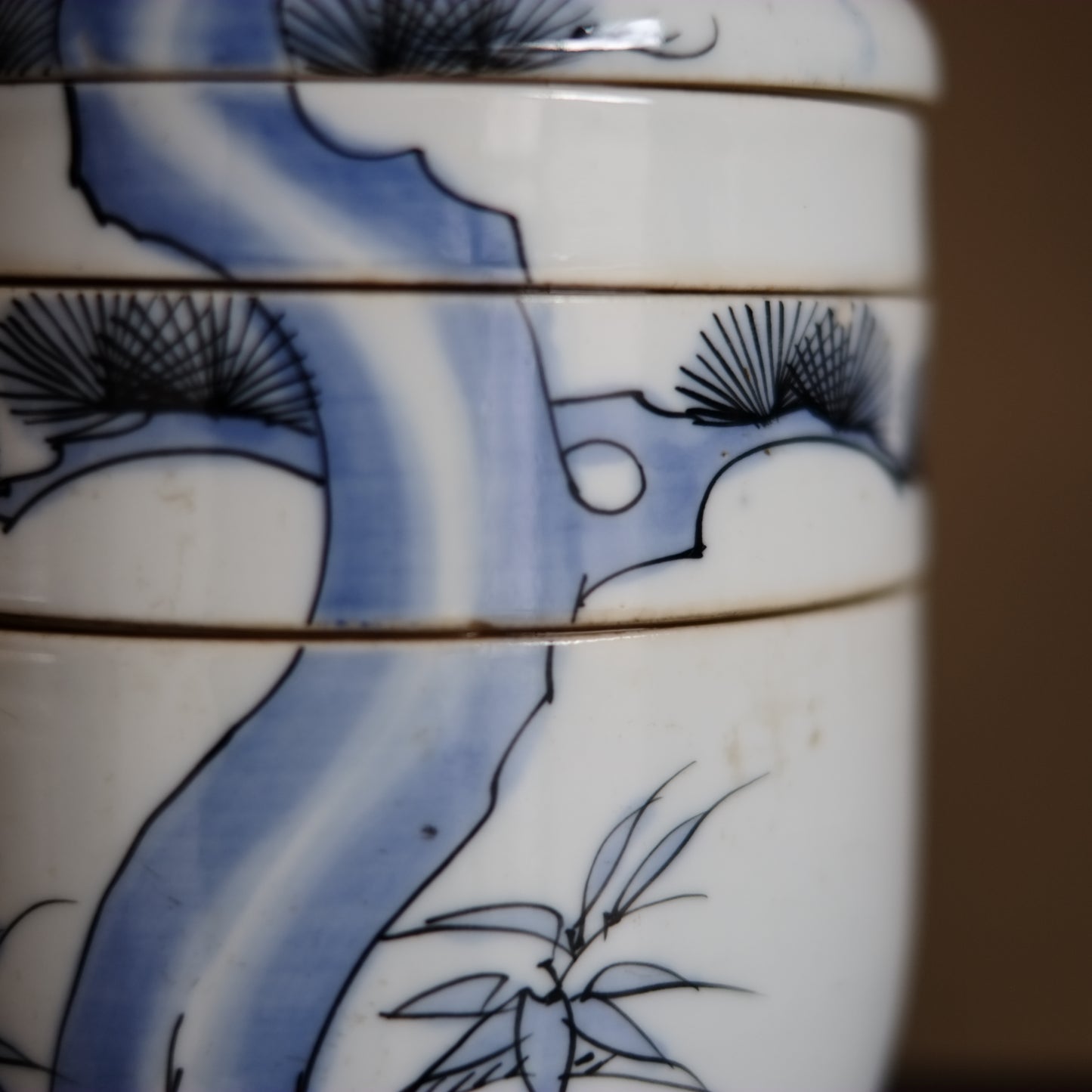 時代　松笹文　蓋付三段重箱 (明治末–昭和中期19世紀末-20世紀)