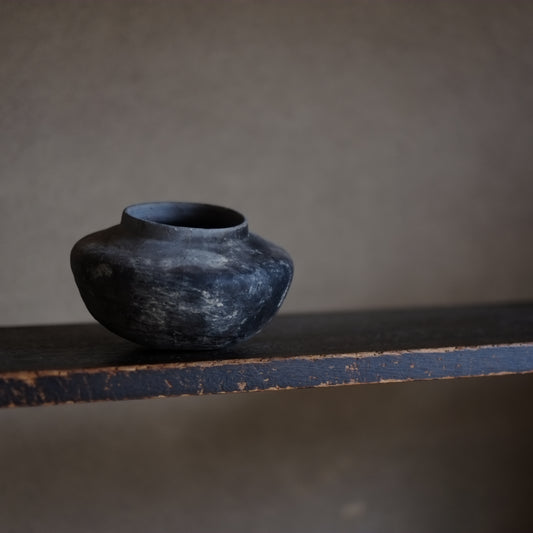 時代　須恵器　短頸壺　(古墳時代)5-7世紀頃