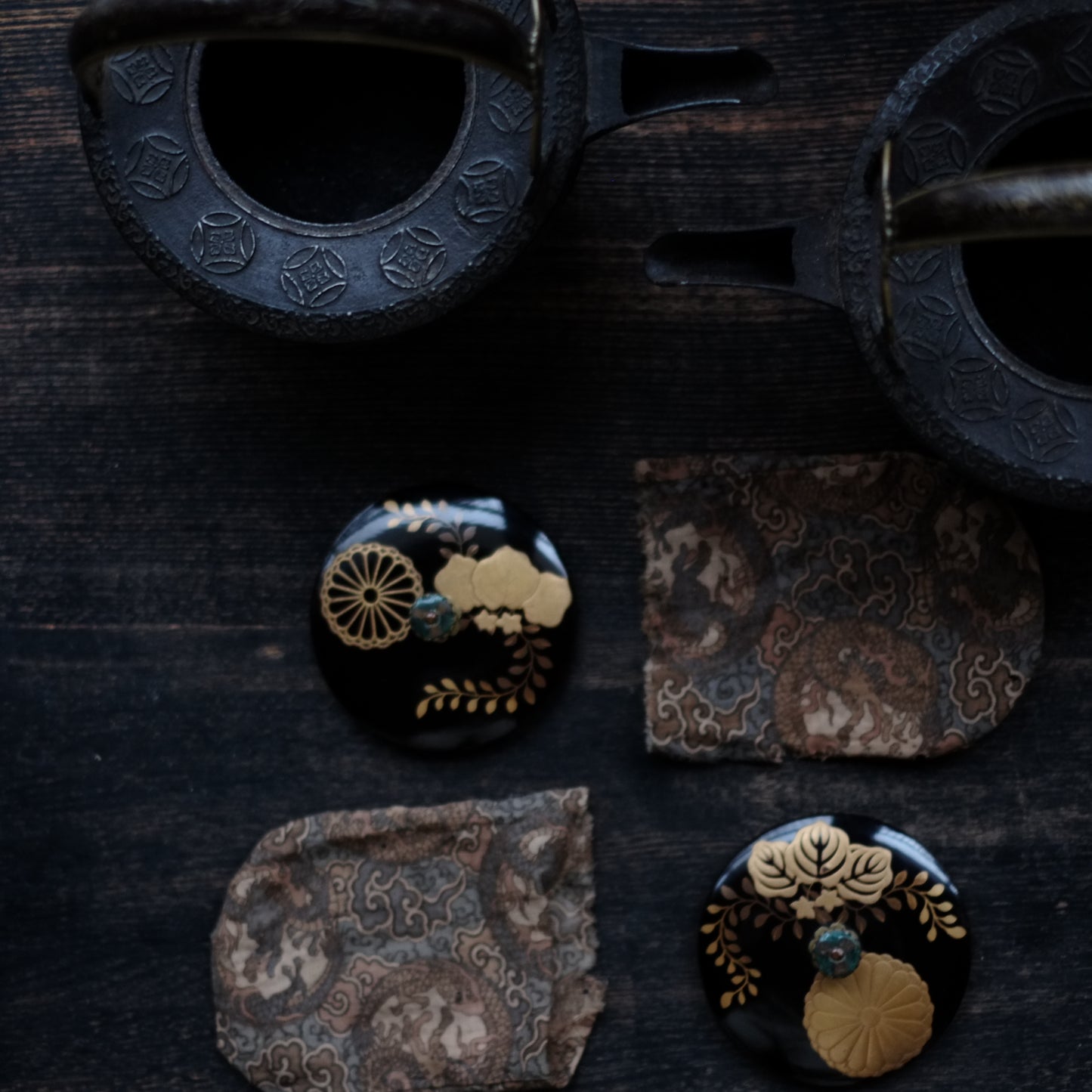 時代　研出蒔絵蓋　鉄銚子　対　燗鍋　時代箱付 (江戸時代)