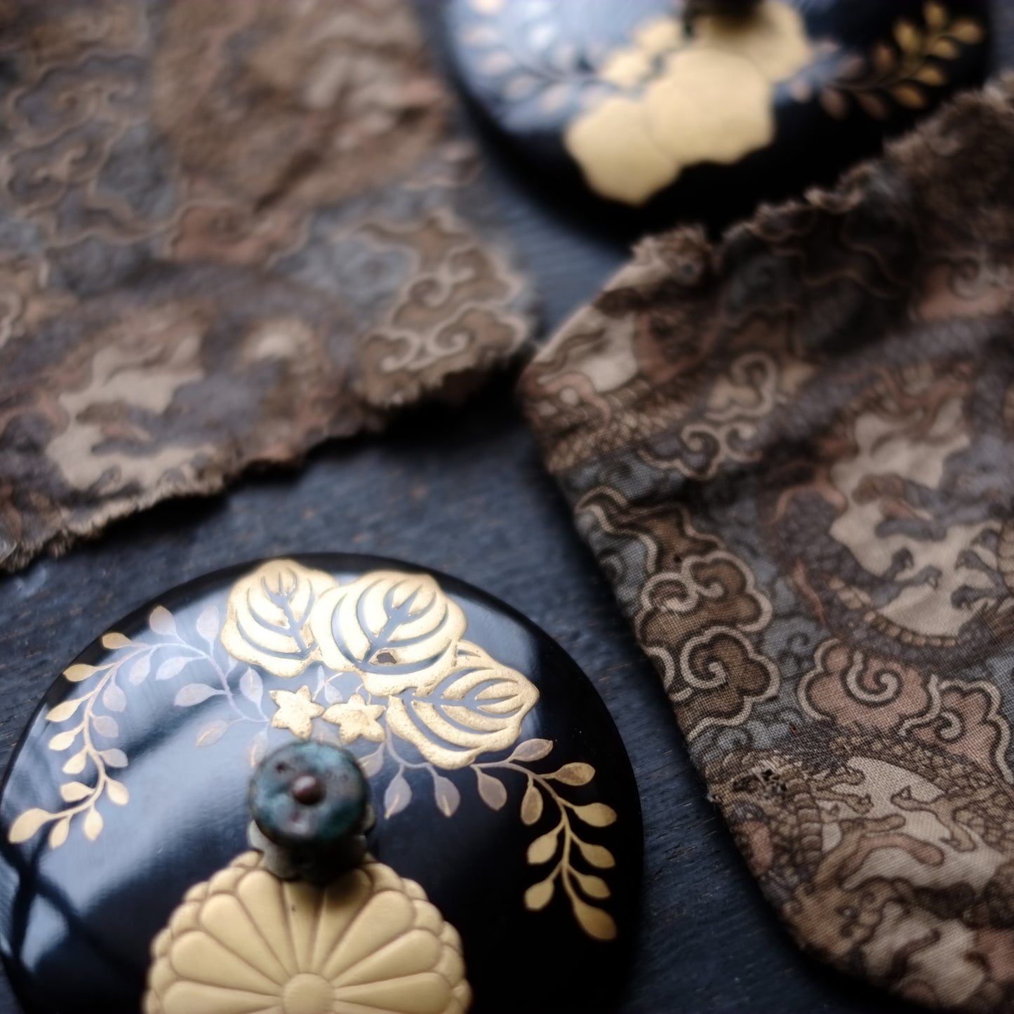 時代　研出蒔絵蓋　鉄銚子　対　燗鍋　時代箱付 (江戸時代)