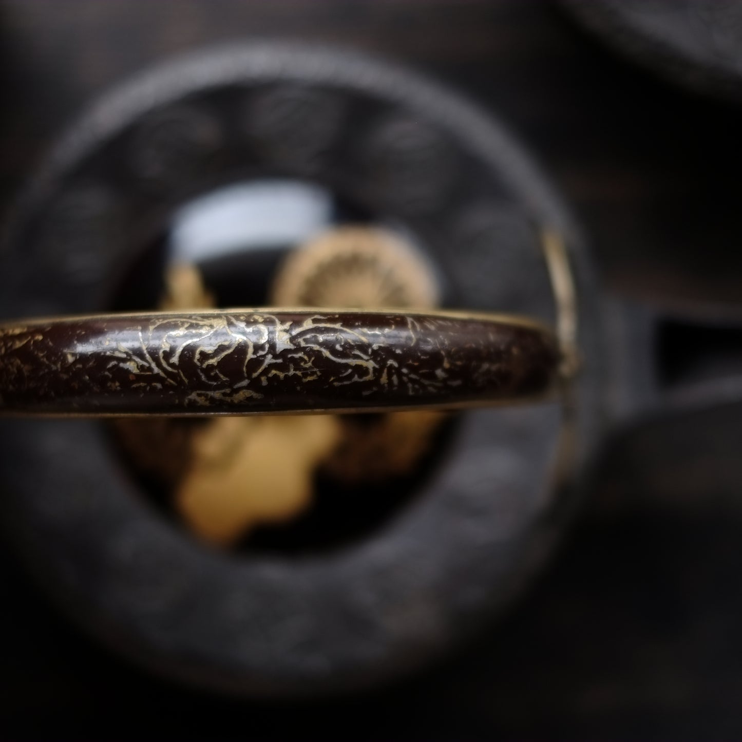 時代　研出蒔絵蓋　鉄銚子　対　燗鍋　時代箱付 (江戸時代)