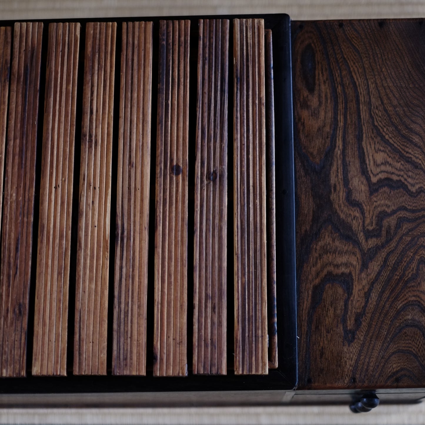 時代　蓋付　杢目江戸長火鉢　一式　（大正〜昭和初期頃）