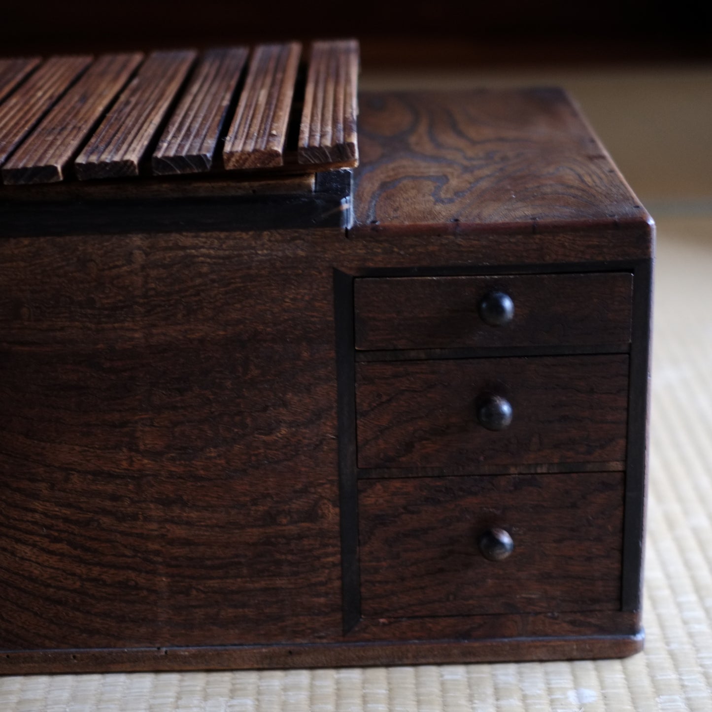 時代　蓋付　杢目江戸長火鉢　一式　（大正〜昭和初期頃）