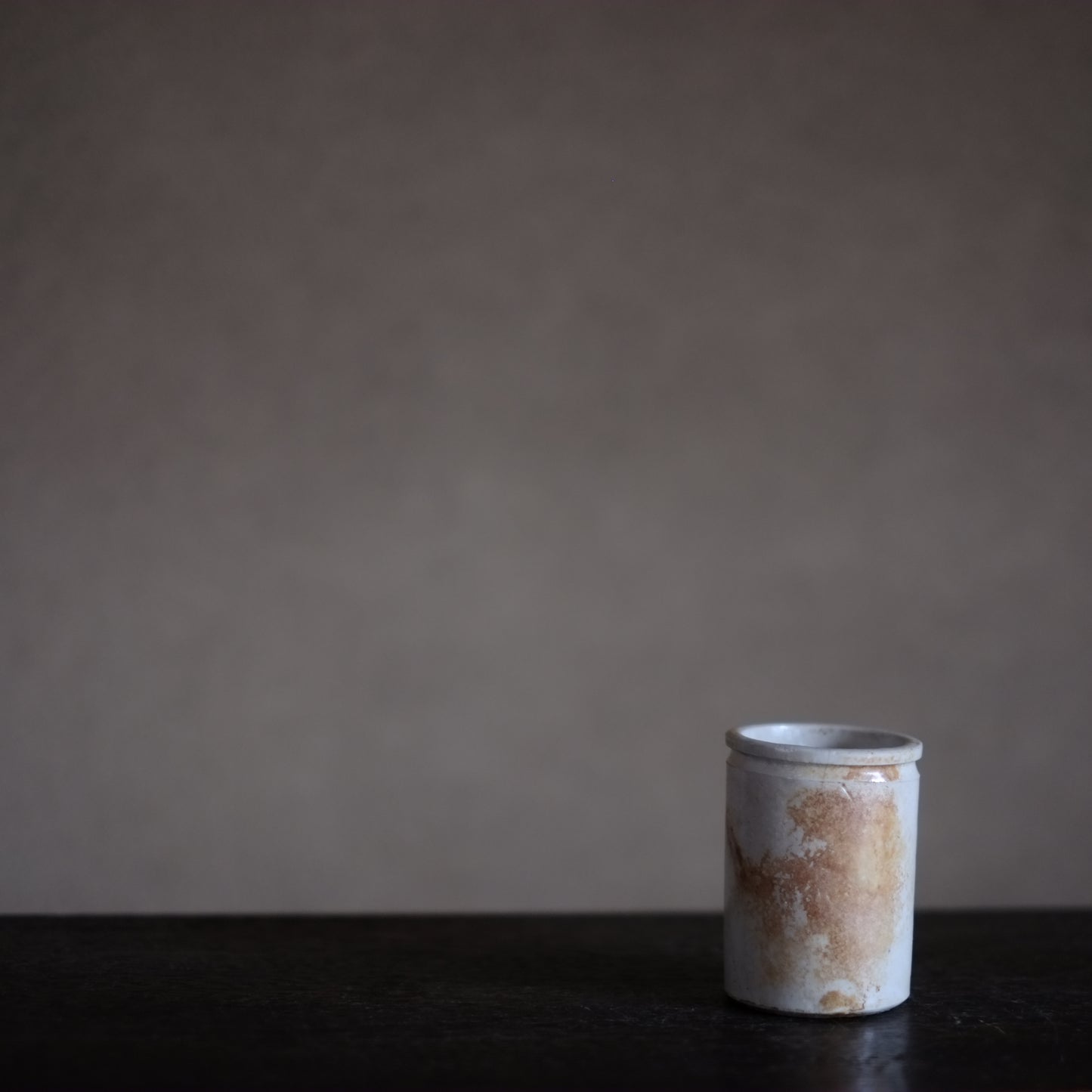 時代　イギリス　ストーンウェア　ジャムポット(19世紀末-20世紀半)