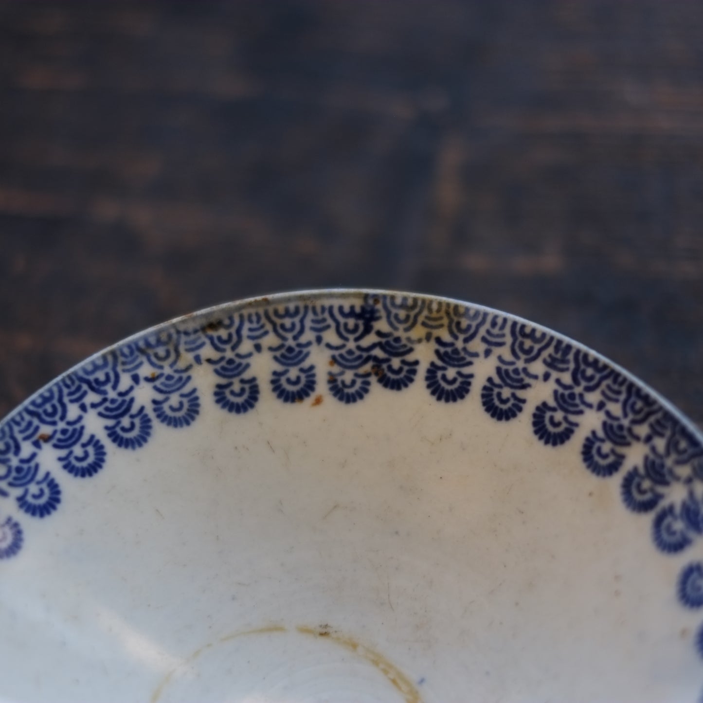 時代　紙摺印判　鶴青海波花文　平茶碗 (明治前期19世紀末)