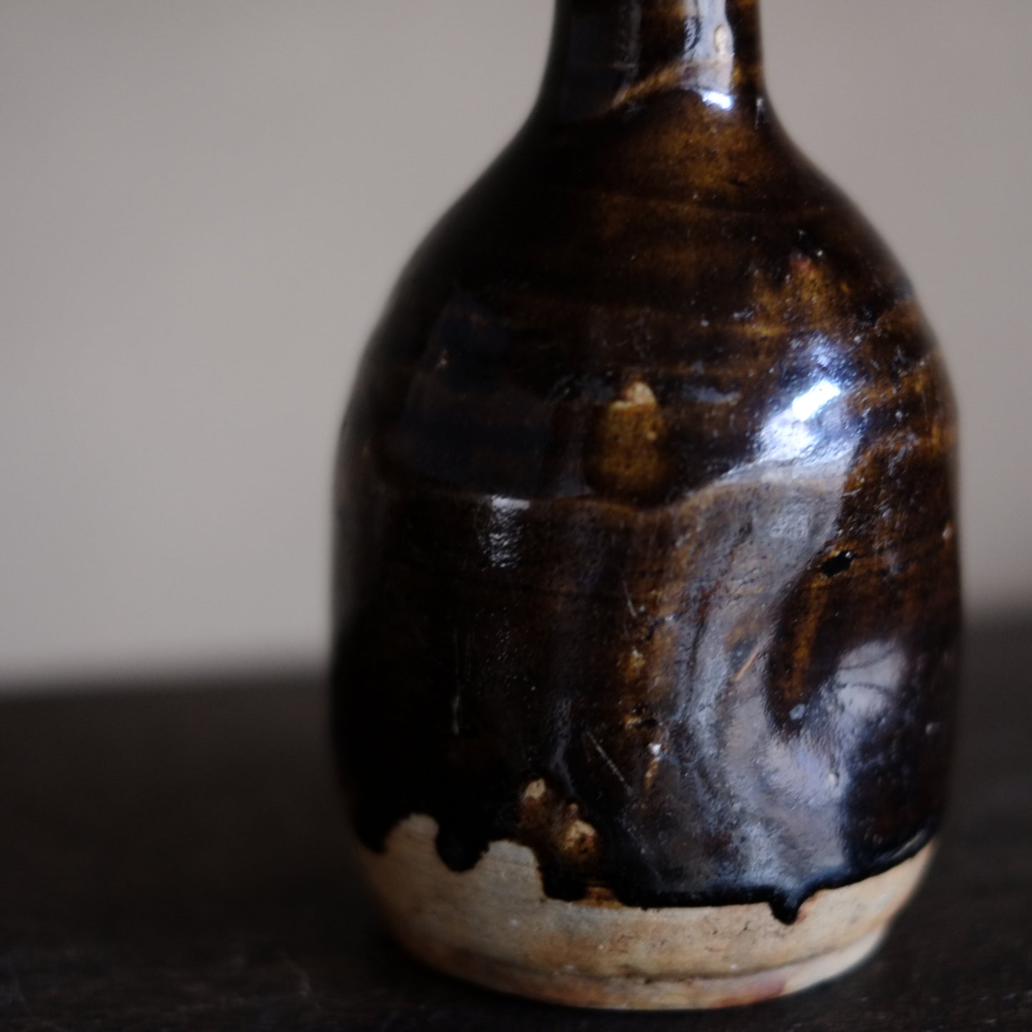 瀬戸・美濃　飴釉徳利　江戸時代(17〜18世紀)