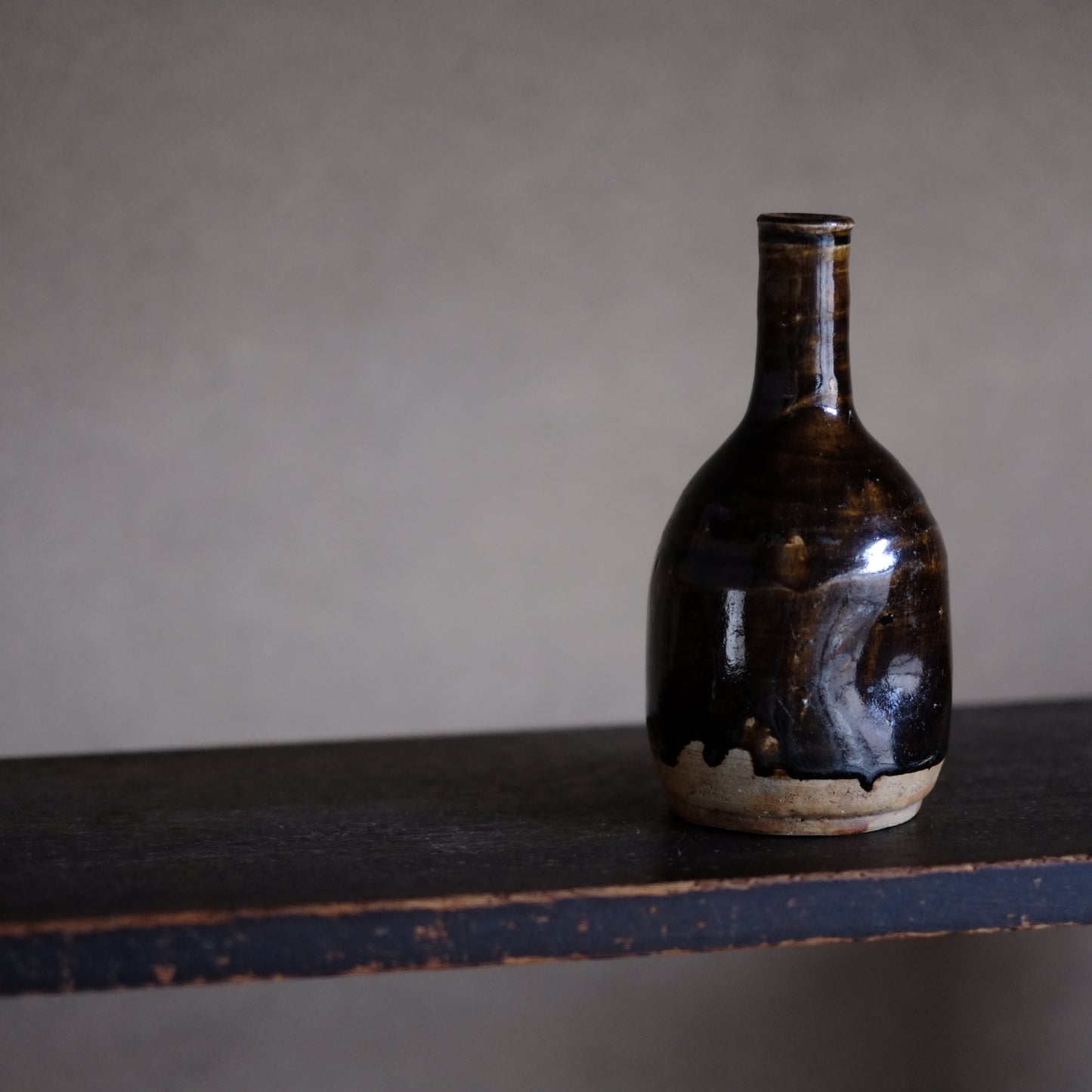 瀬戸・美濃　飴釉徳利　江戸時代(17〜18世紀)