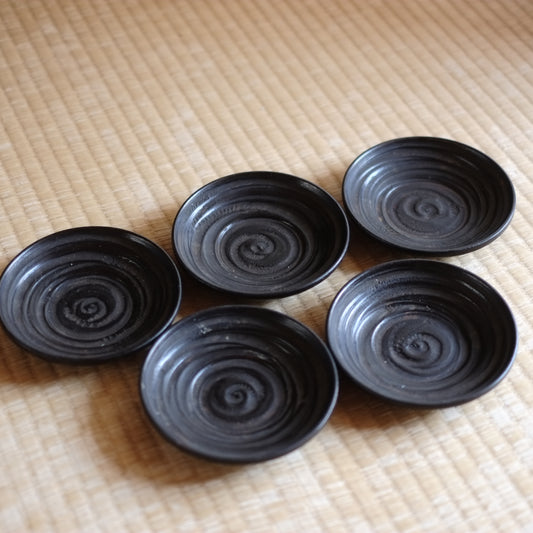 時代　渦巻黒漆　茶托　5客揃