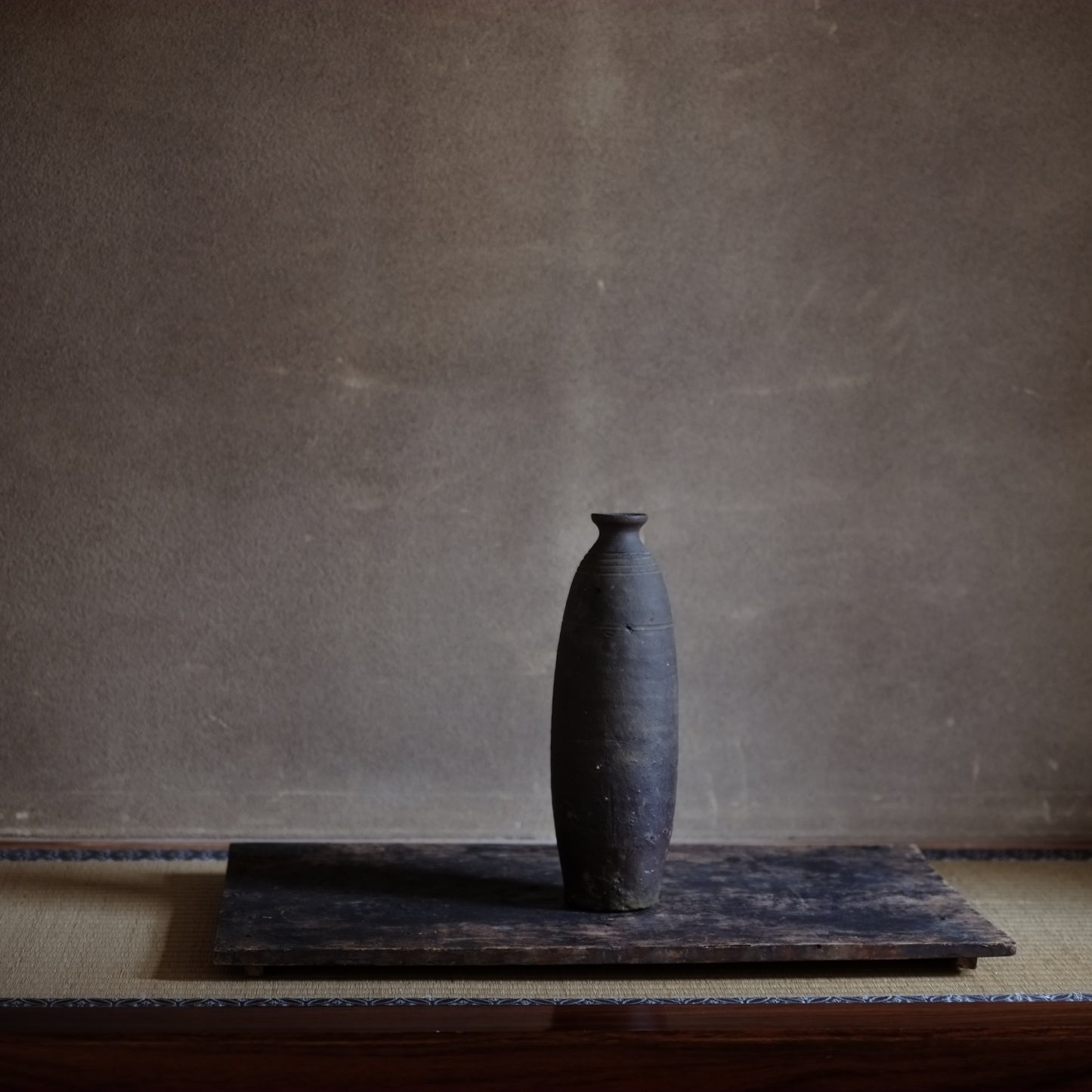 時代　琉球南蛮徳利　鬼の腕　(琉球王国時代　18〜19世紀）