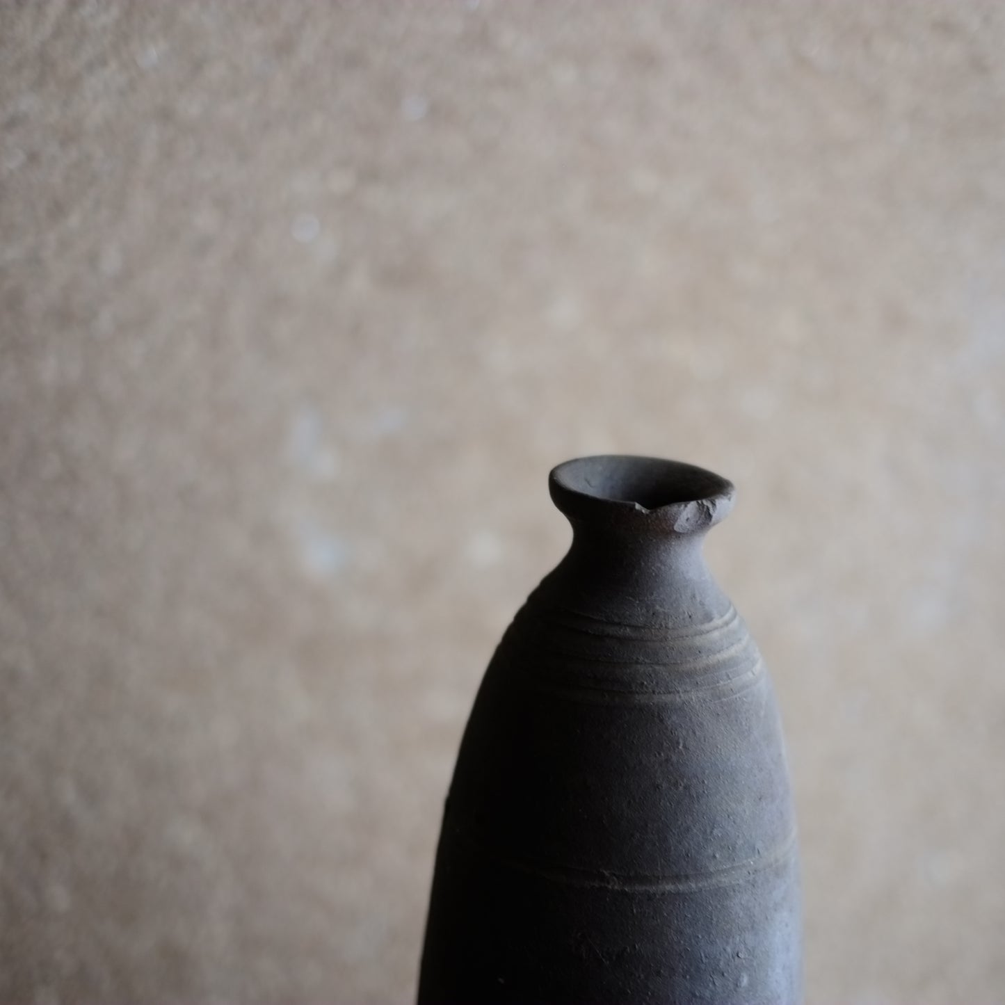 時代　琉球南蛮徳利　鬼の腕　(琉球王国時代　18〜19世紀）