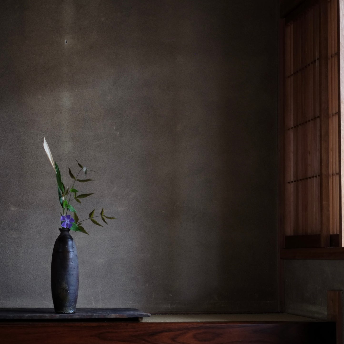 時代　琉球南蛮徳利　鬼の腕　(琉球王国時代　18〜19世紀）