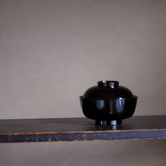 時代 黒漆塗 利休形蓋付丸椀 (江戸末-明治中期頃)