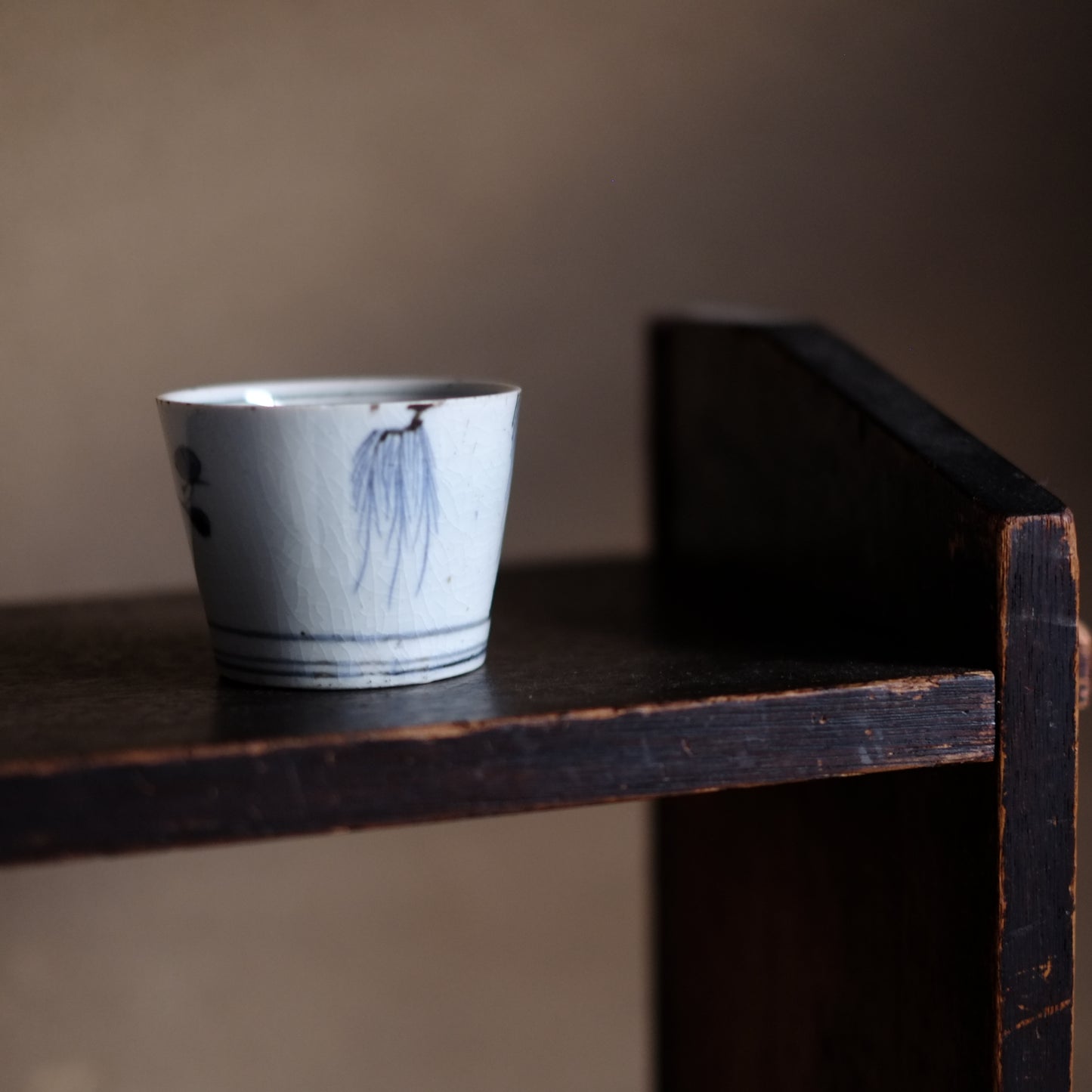 古伊万里　柳梅文蕎麦猪口　(江戸後期)