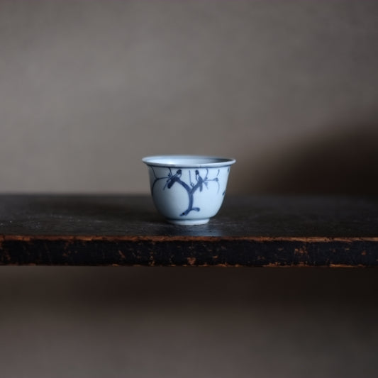 古染付　青花　呼子鳥文　杯（明朝末期）