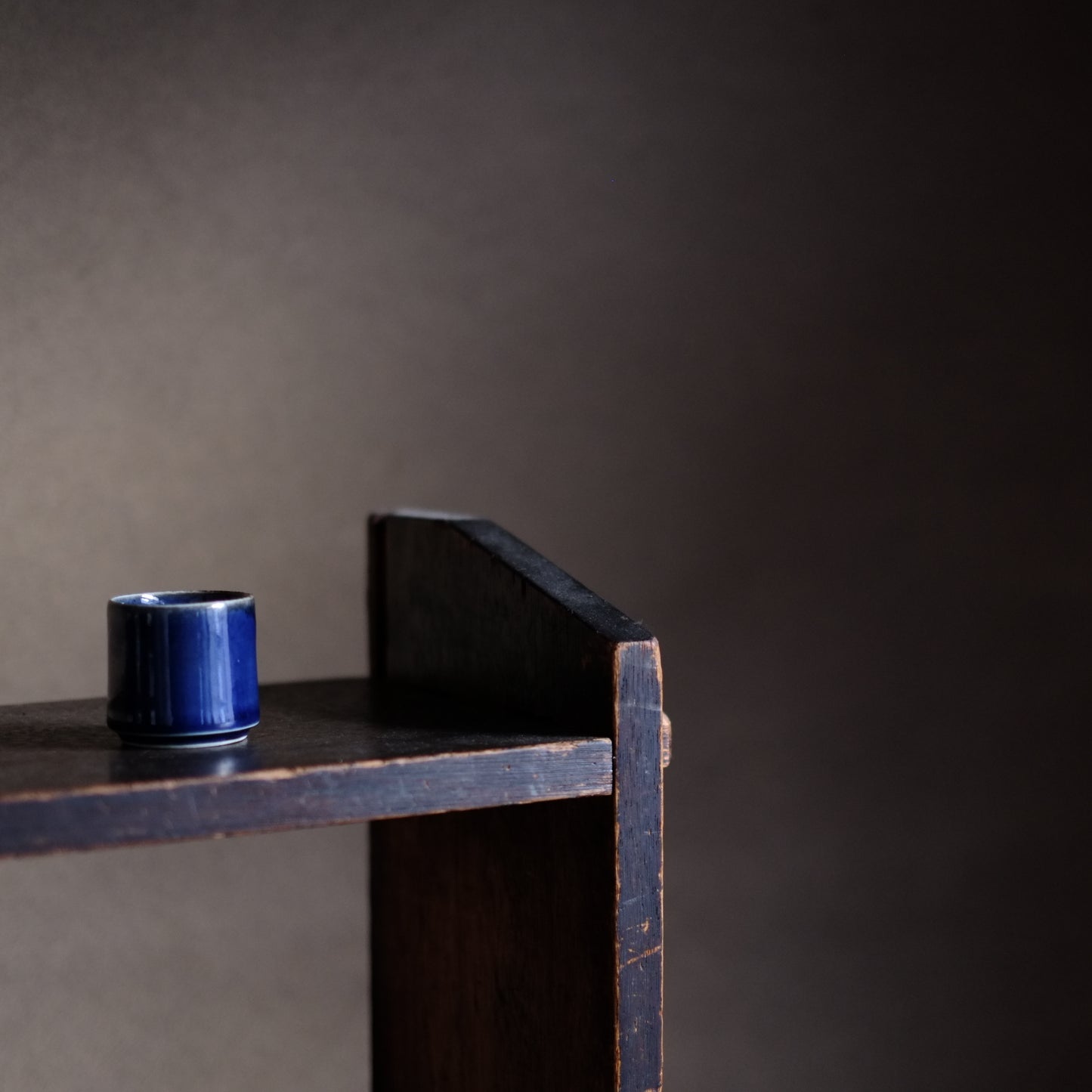 古伊万里総瑠璃釉　覗き猪口　筒杯　 江戸時代　(18-19世紀)