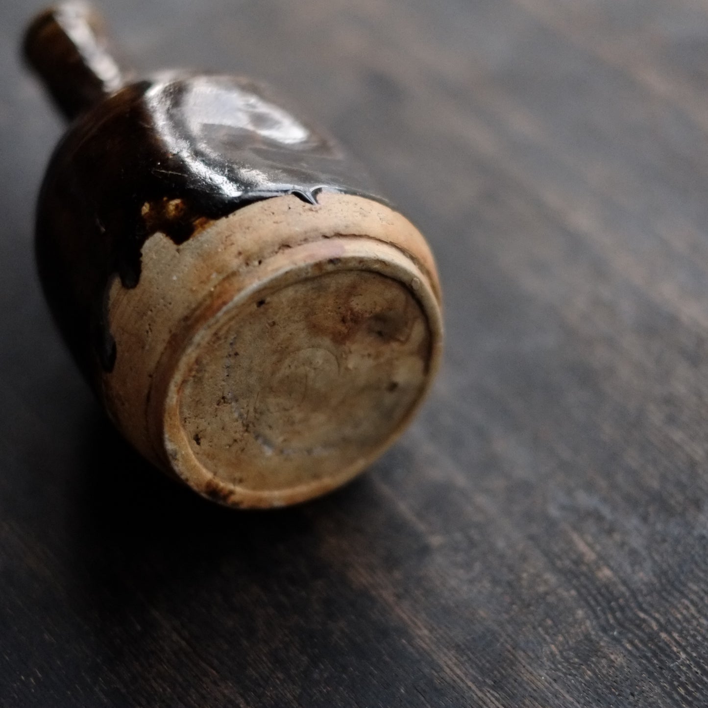 瀬戸・美濃　飴釉徳利　江戸時代(17〜18世紀)