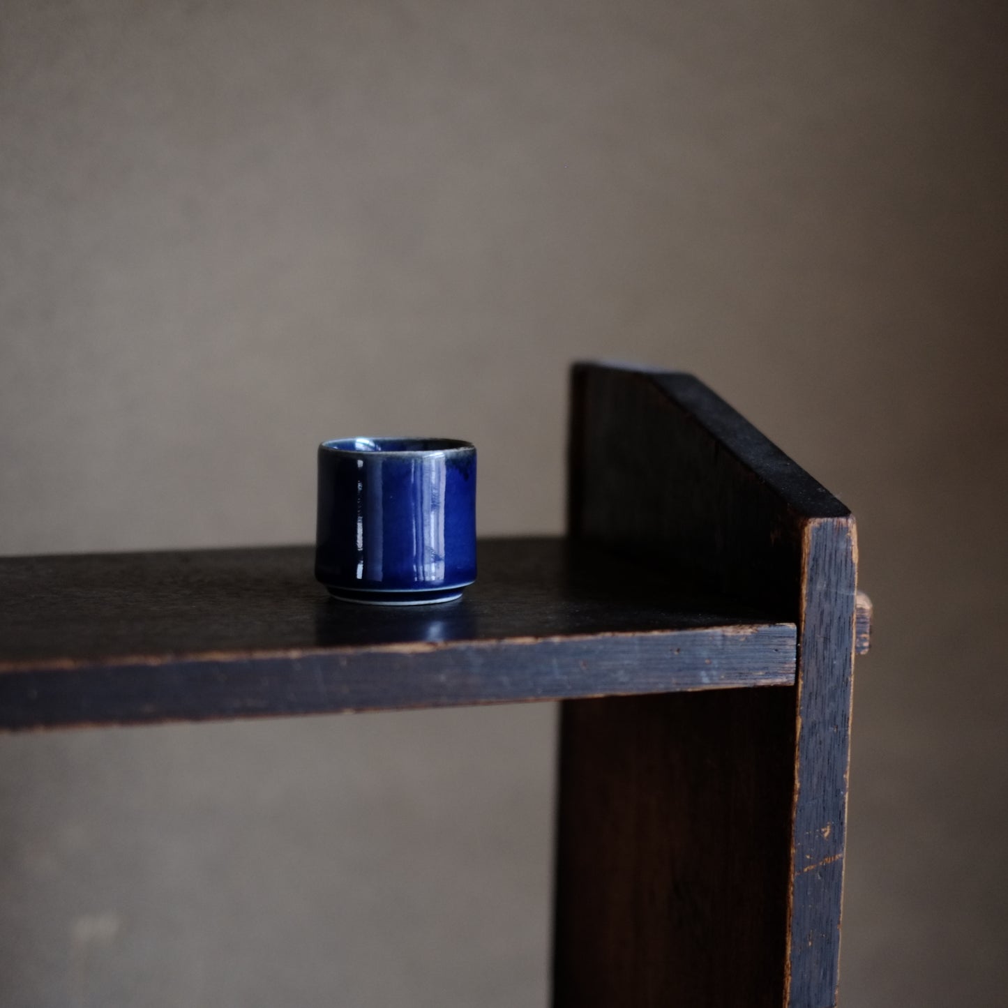 古伊万里総瑠璃釉　覗き猪口　筒杯　 江戸時代　(18-19世紀)