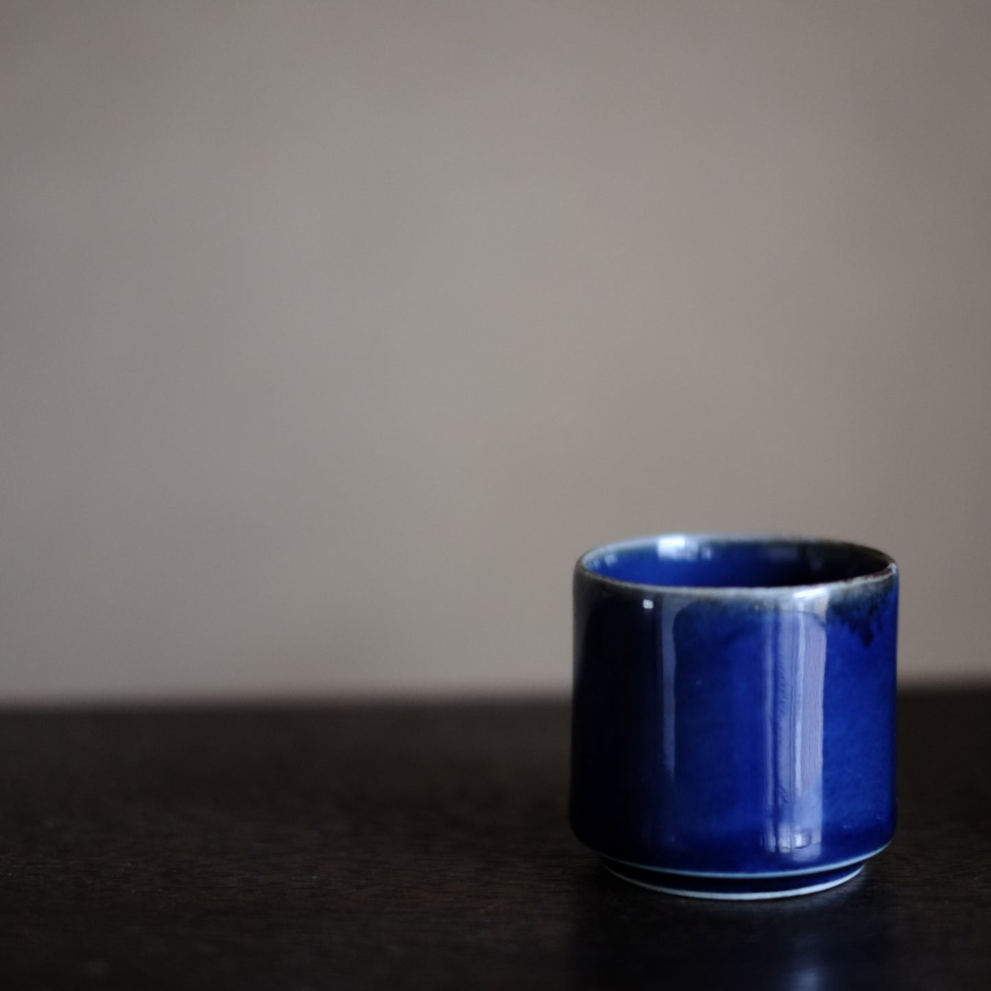 古伊万里総瑠璃釉　覗き猪口　筒杯　 江戸時代　(18-19世紀)