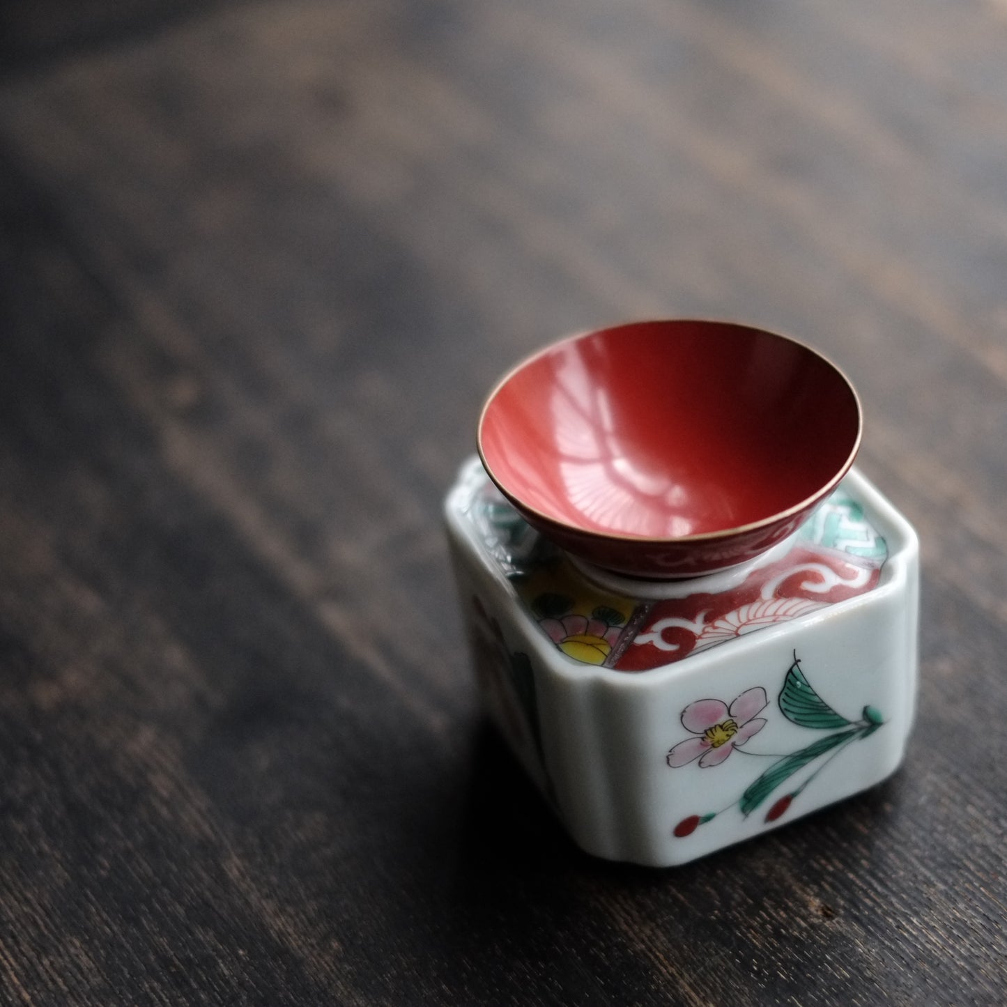 時代　色絵桜文盃台　