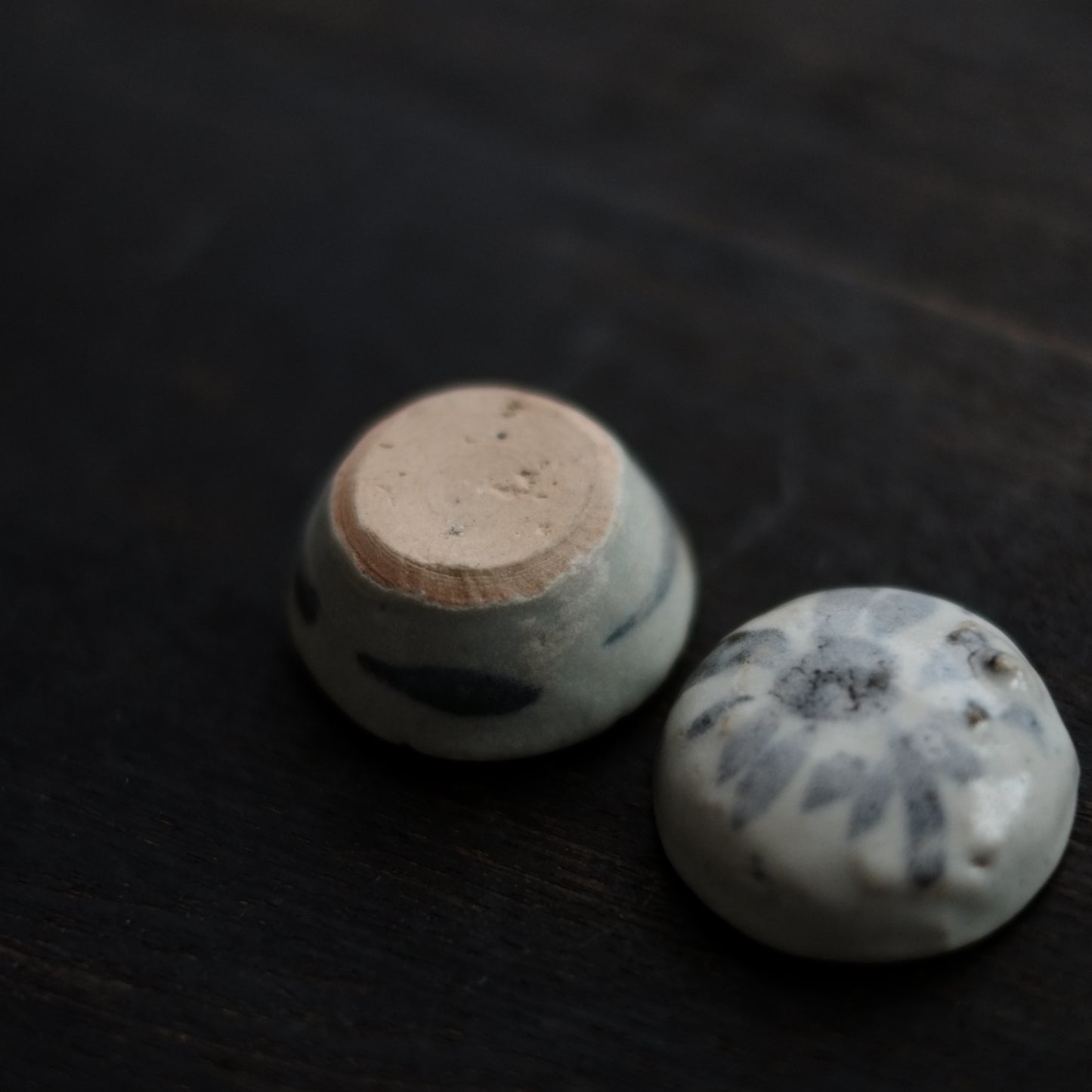 呉須染付花紋 香合　小合子　(明朝　16-17世紀)