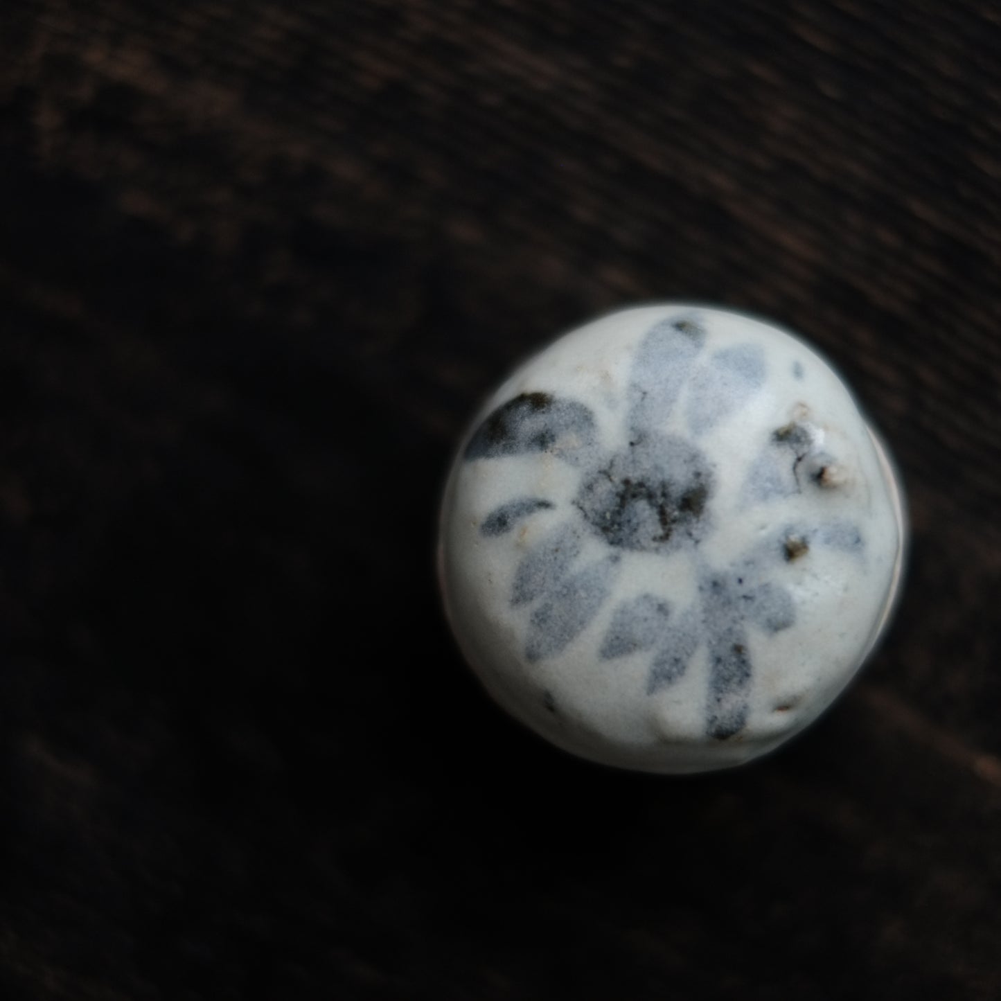 呉須染付花紋 香合　小合子　(明朝　16-17世紀)