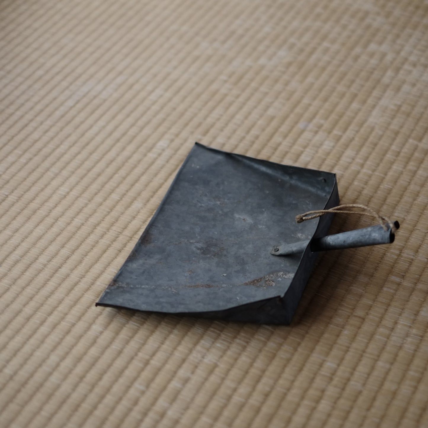 時代　トタン　チリトリ（大正ー戦前頃）