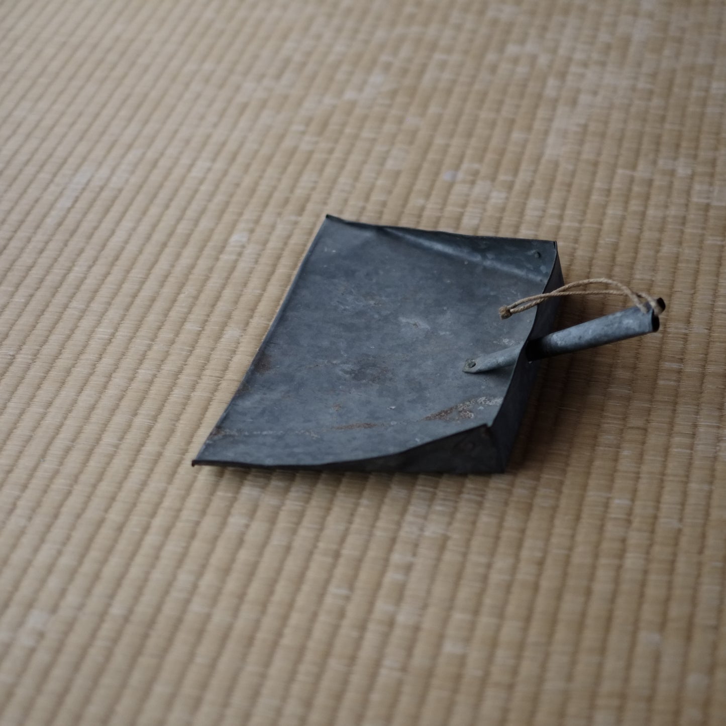 時代　トタン　チリトリ（大正ー戦前頃）