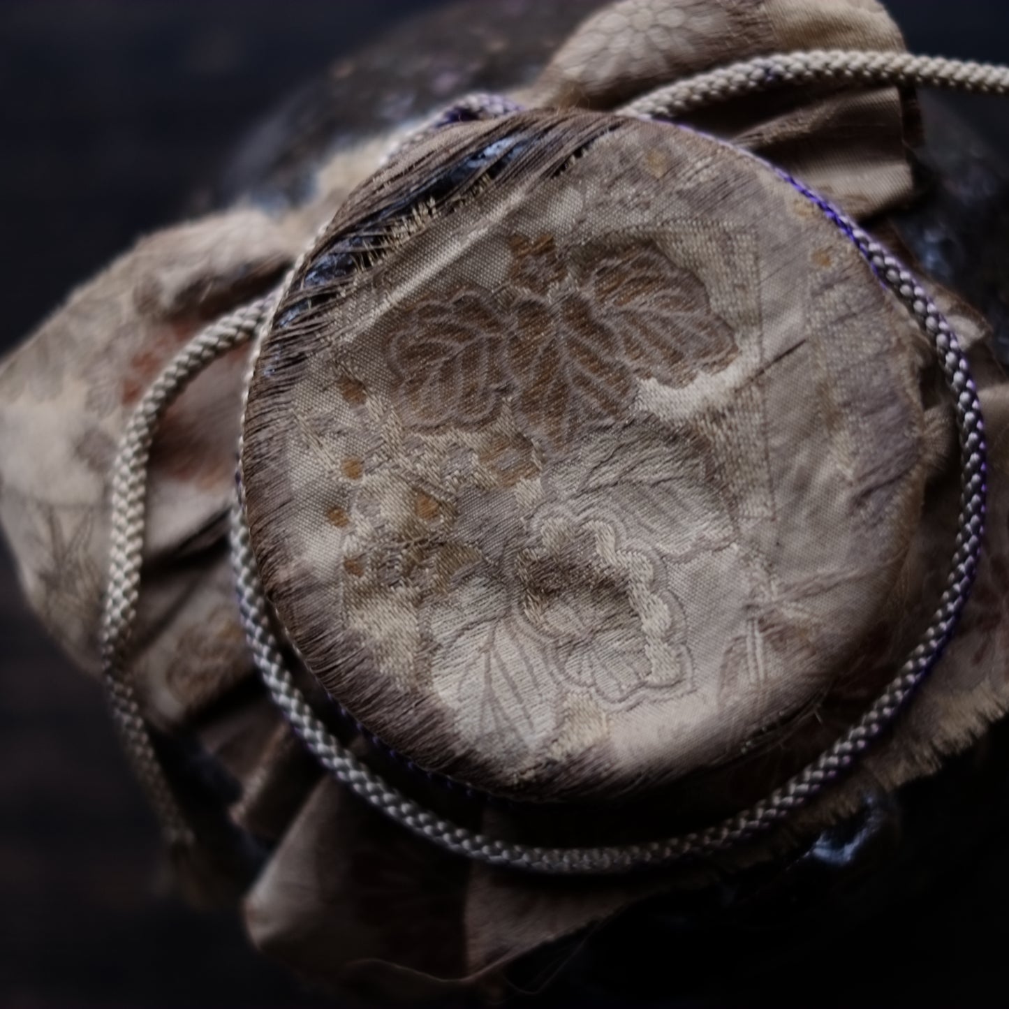 時代　褐釉三耳茶壺　(19世紀頃)