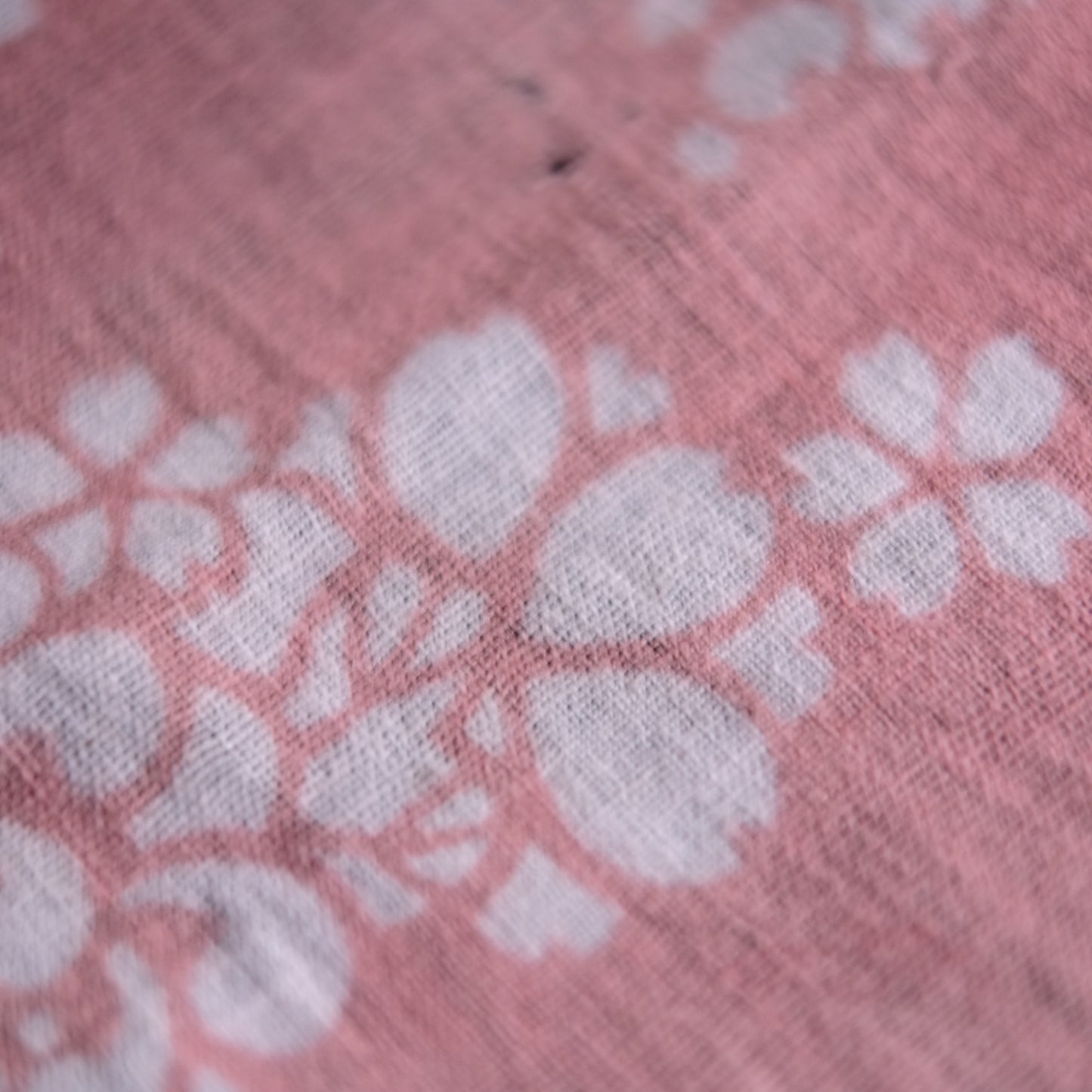 時代　古紅花染　花文木綿古布　（幕末–明治期）