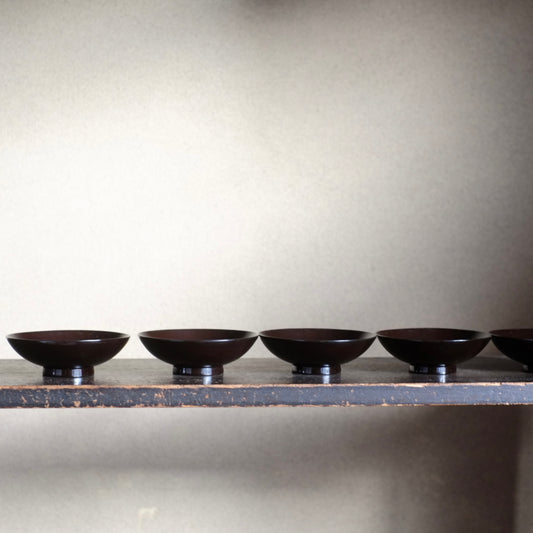 時代 菊文黒漆塗沈金小皿 5客揃 (明治時代)