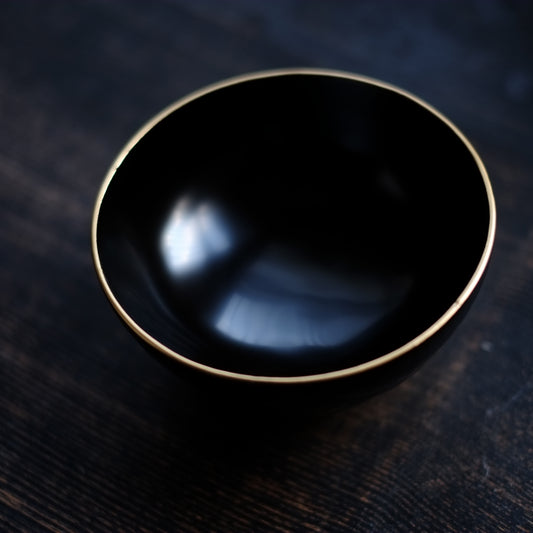 時代　縁金黒漆椀　(江戸時代)  19世紀