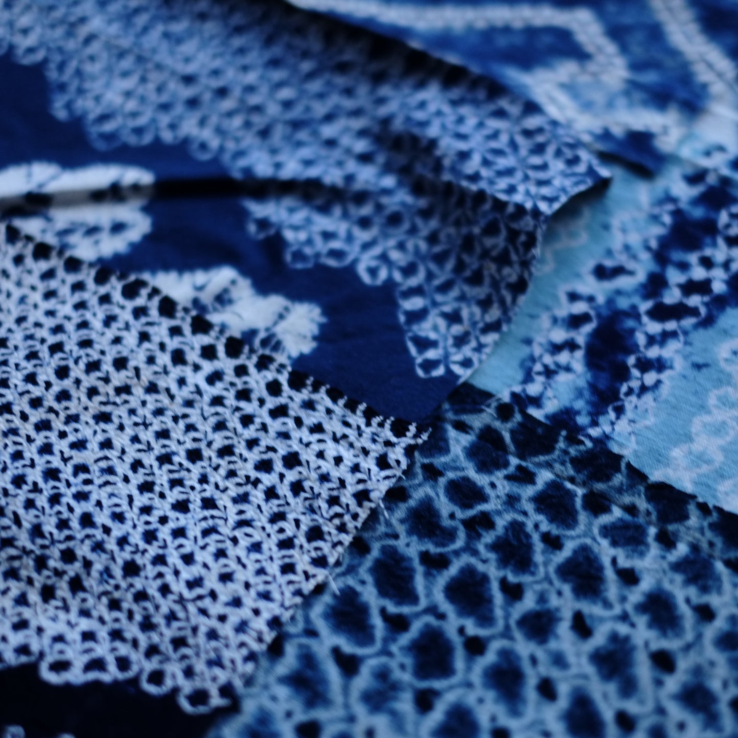 時代　絞り藍染　古布　十枚セット　(明治–昭和)