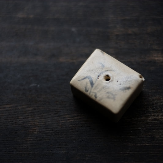 時代 秋草文染付 水滴