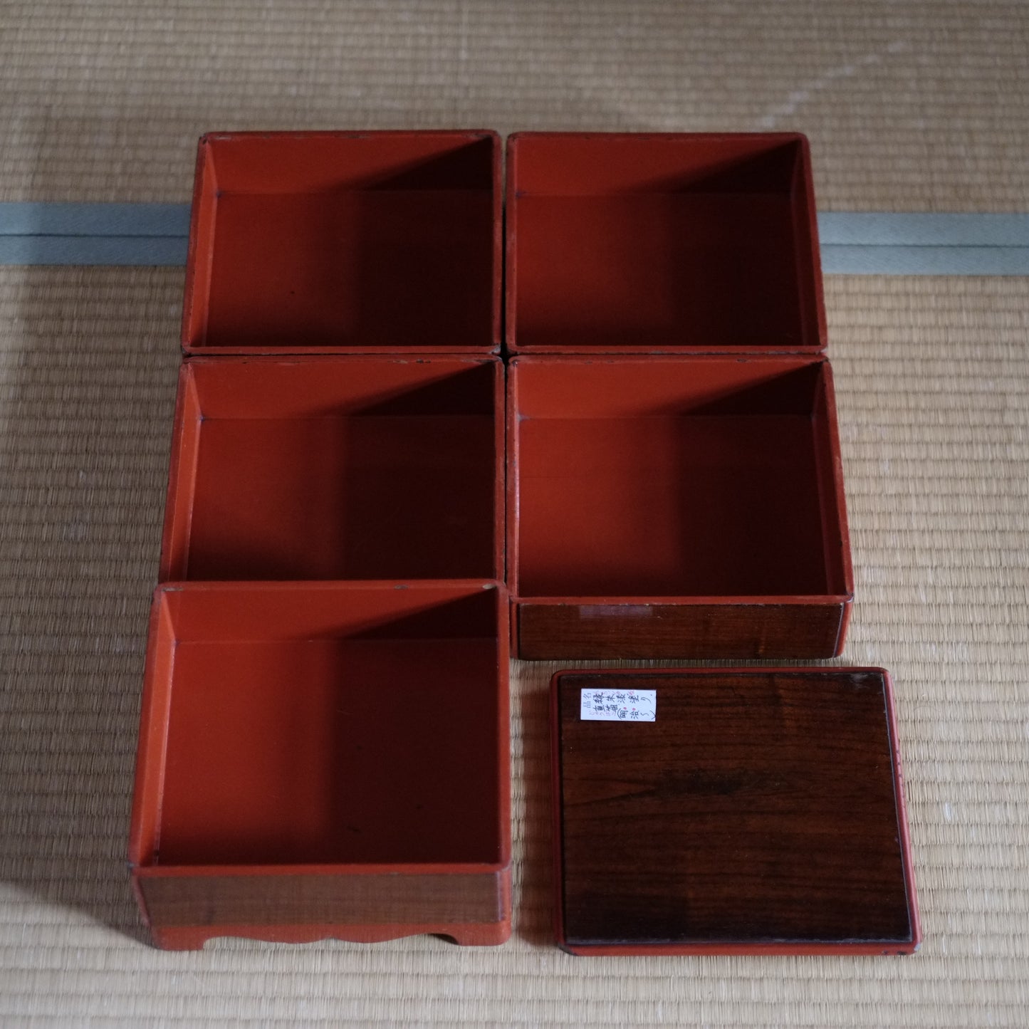 時代　縁朱木地塗五段重箱　（幕末-明治初期)19世紀末