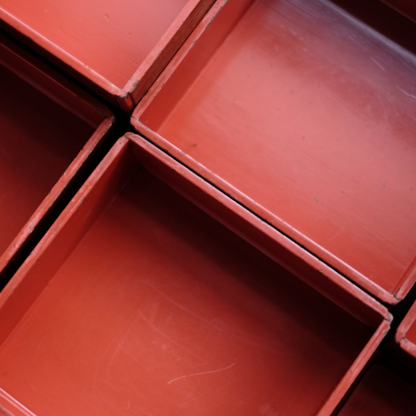 時代　縁朱木地塗五段重箱　（幕末-明治初期)19世紀末