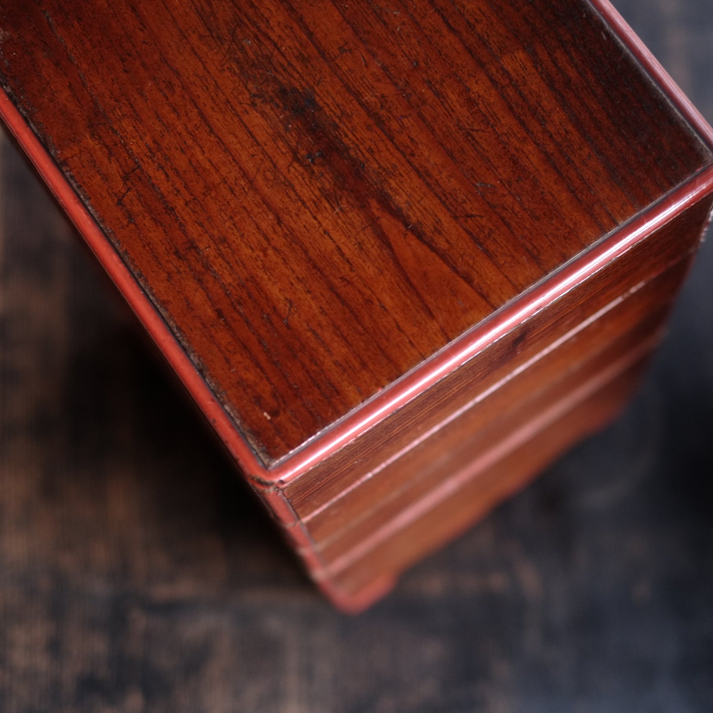 時代　縁朱木地塗五段重箱　（幕末-明治初期)19世紀末