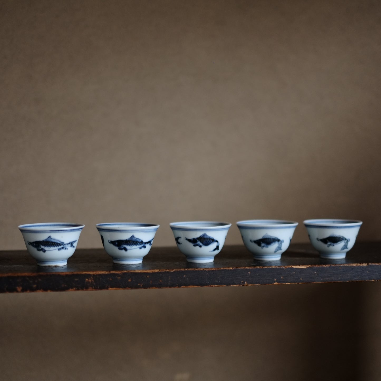 時代　青花　新渡染付魚図　茶杯　五客揃(清朝)