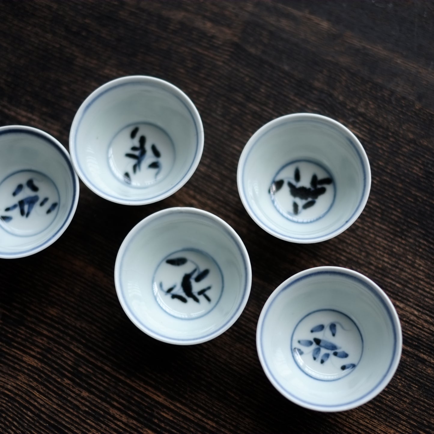 時代　青花　新渡染付魚図　茶杯　五客揃(清朝)