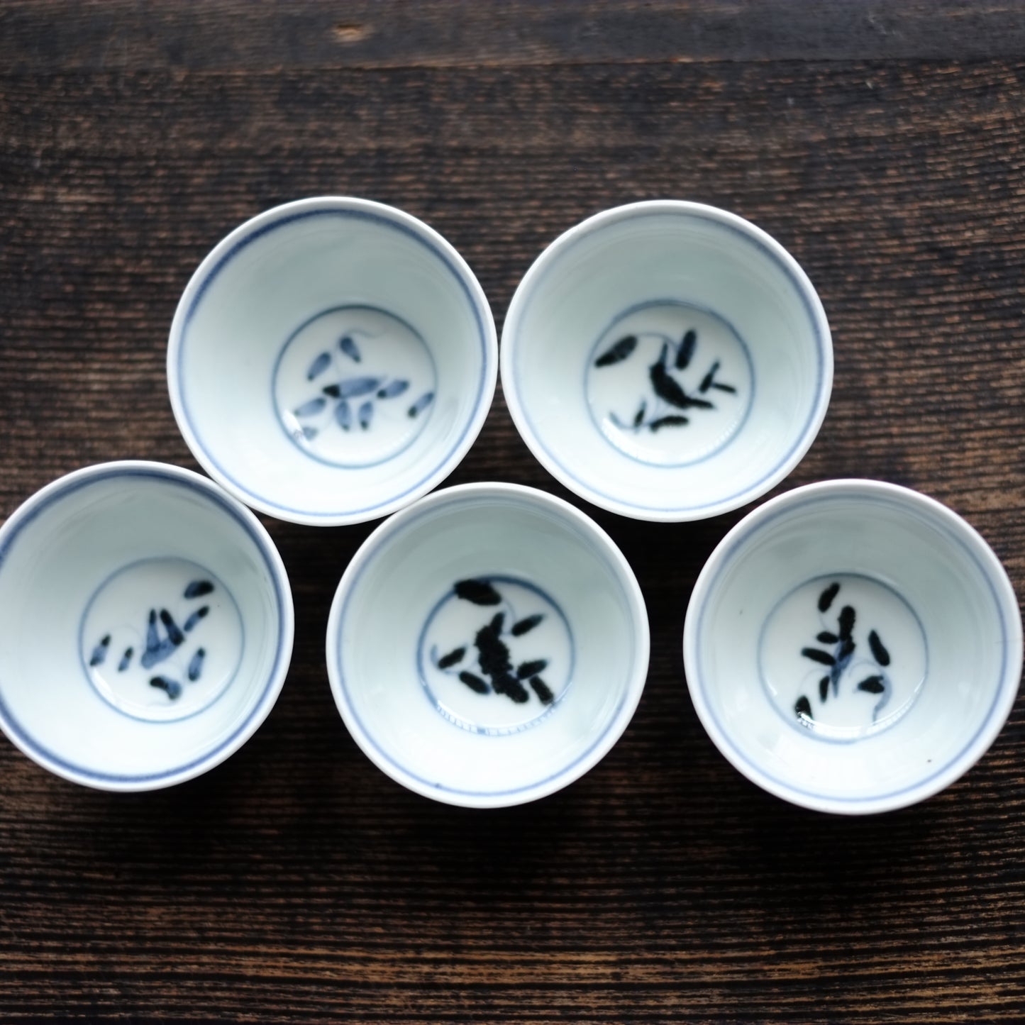 時代　青花　新渡染付魚図　茶杯　五客揃(清朝)