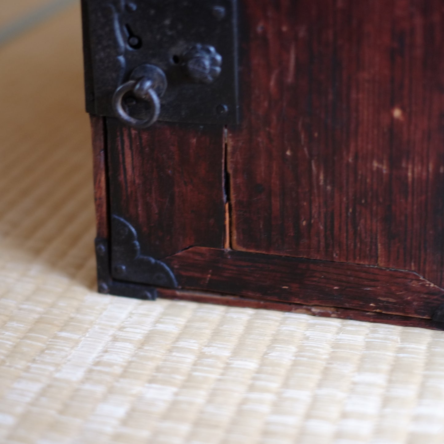 時代　鉄金具付小箪笥・抽斗箱 (江戸時代)