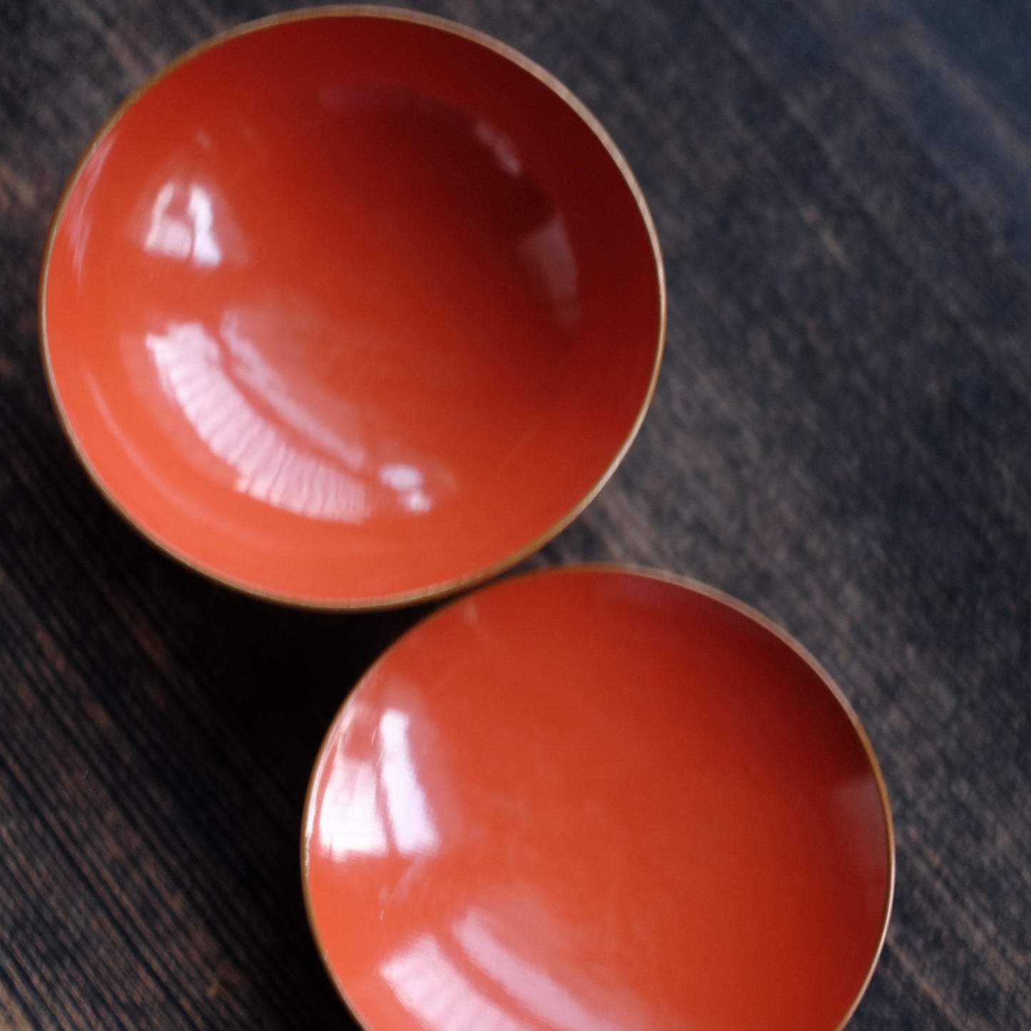 時代　洗朱漆　扇子松梅鶴蒔絵椀（明治〜大正頃）