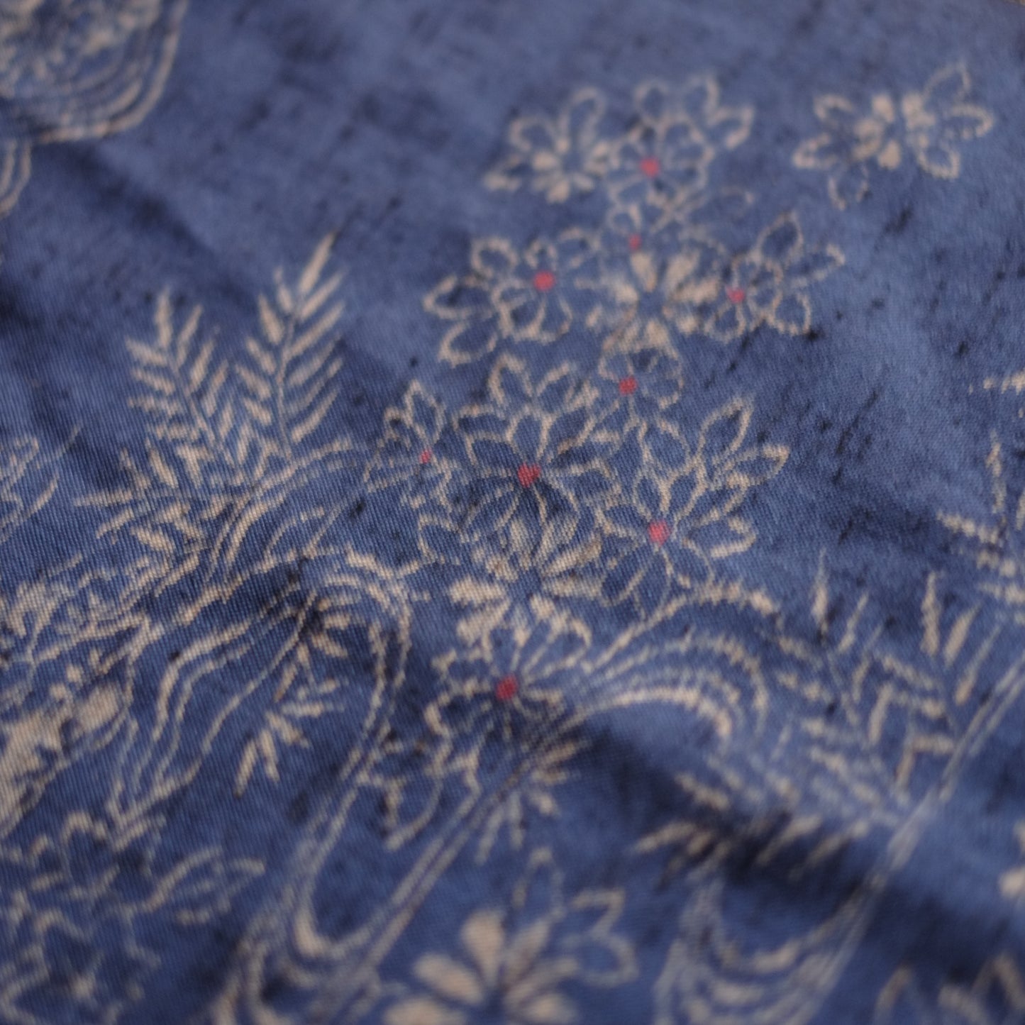 時代　花流文　藍地型染古布（昭和期)