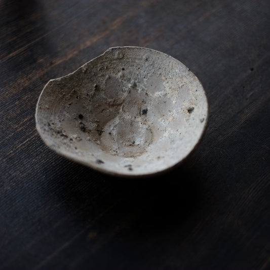 山茶碗 残欠皿 (鎌倉-室町時代)