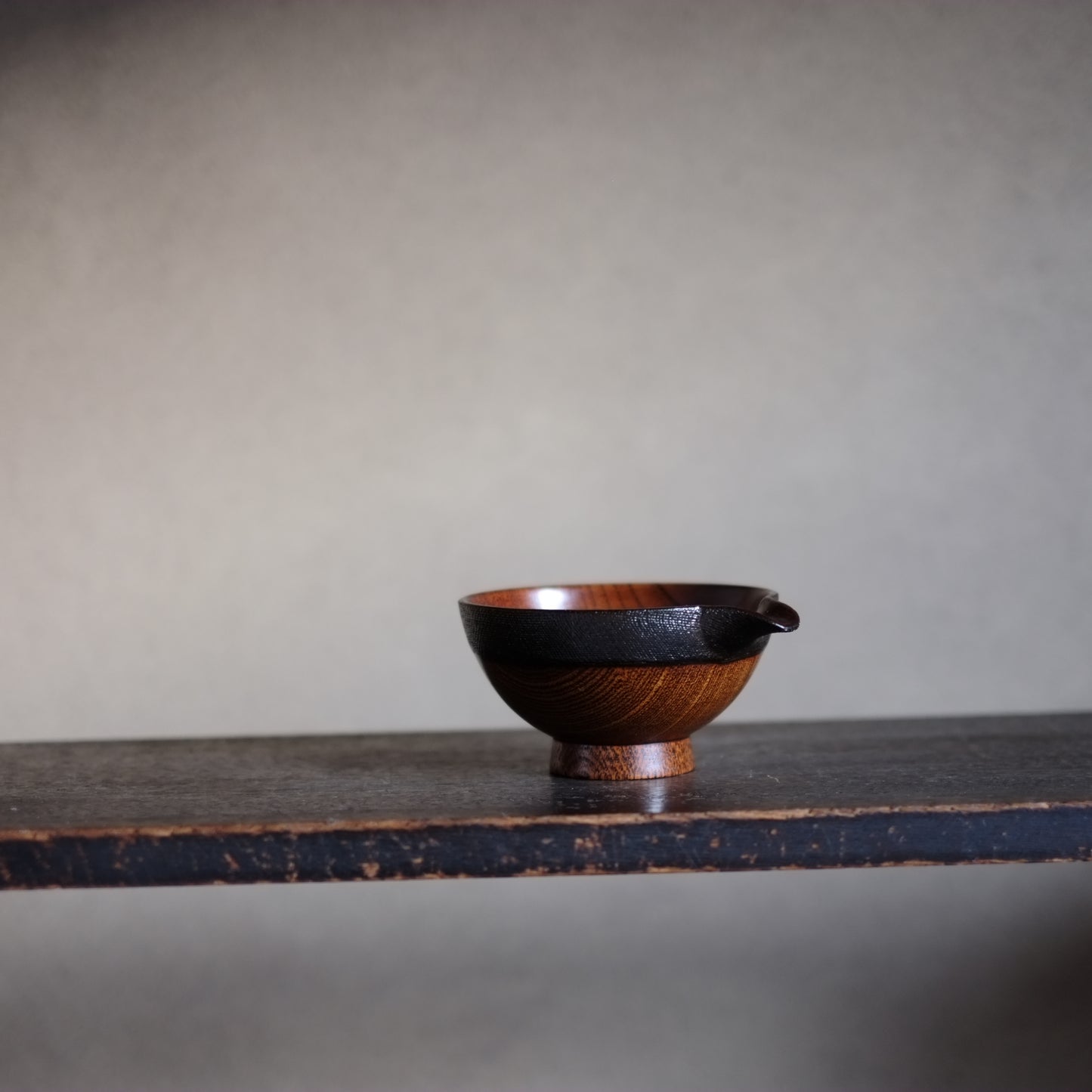 時代　デッドストック　布着木地塗片口（20世紀）