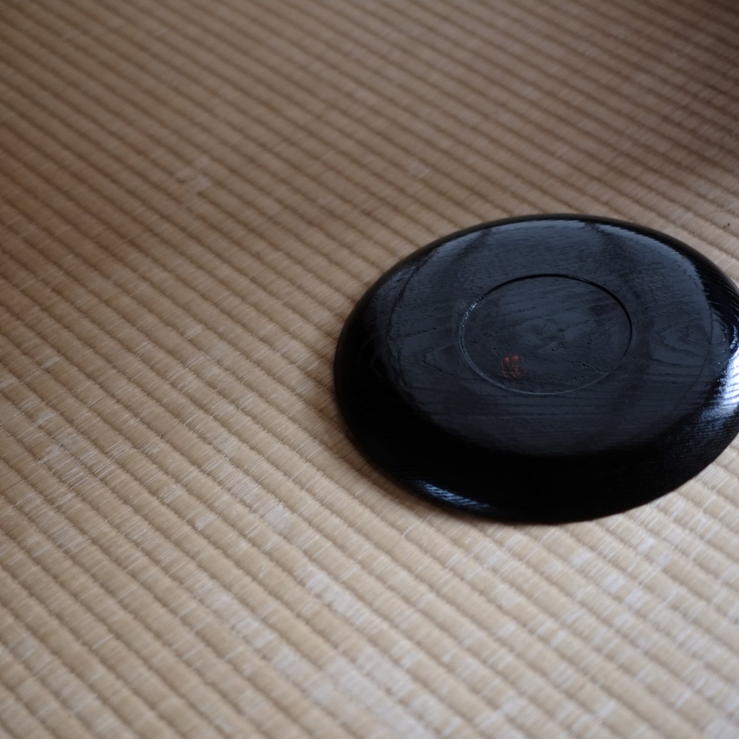 時代黒漆赤絵　桑名盆　紙証袋付　(明治末-戦前) 20世紀