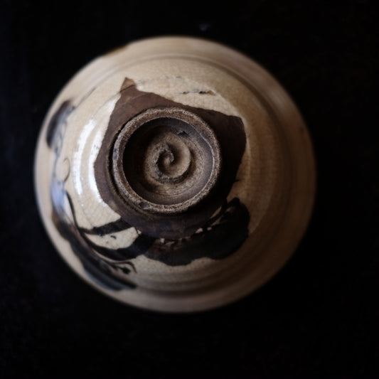 時代　灰釉鉄絵　茶碗　(19世紀)