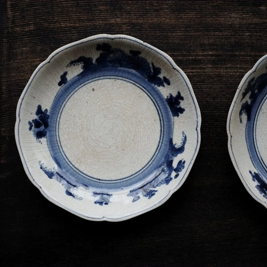 前期伊万里 藍九谷様式 半菊波文輪花皿 (江戸前期 17世紀後半)