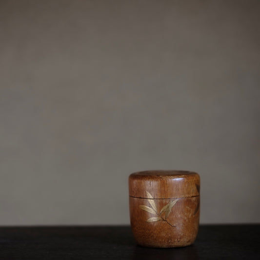 時代　素地竹工笹金蒔絵　棗　(19世紀-20世紀)