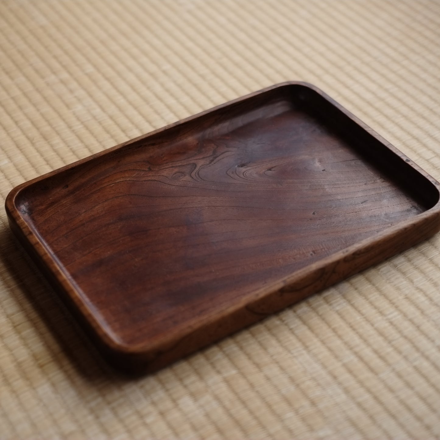 時代　角刳抜木地盆　(明治後期-戦前頃)