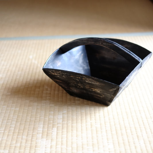 時代　朝鮮古鉄木製彫字穀枡(李朝末-日帝時代)
